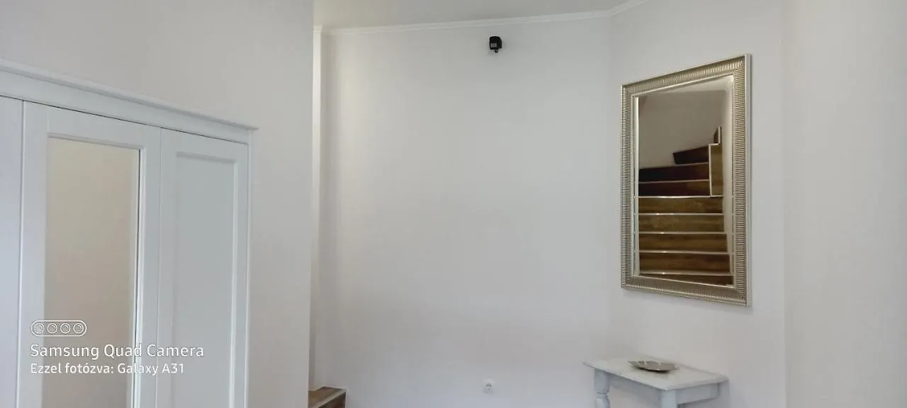 Julia Apartman إغير المجر