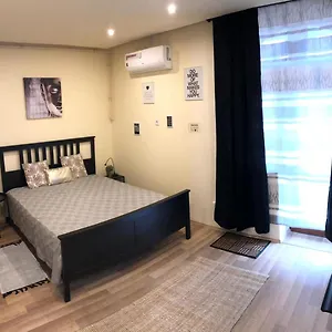 Black & White • Black Apartman