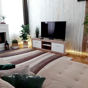 Léna - Apartman