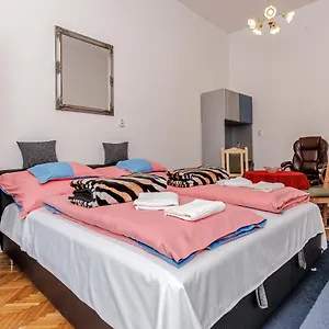 Arany Csillag Apartman